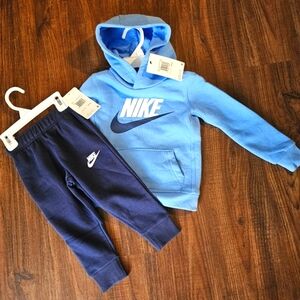 2T Nike Outfit blue and black